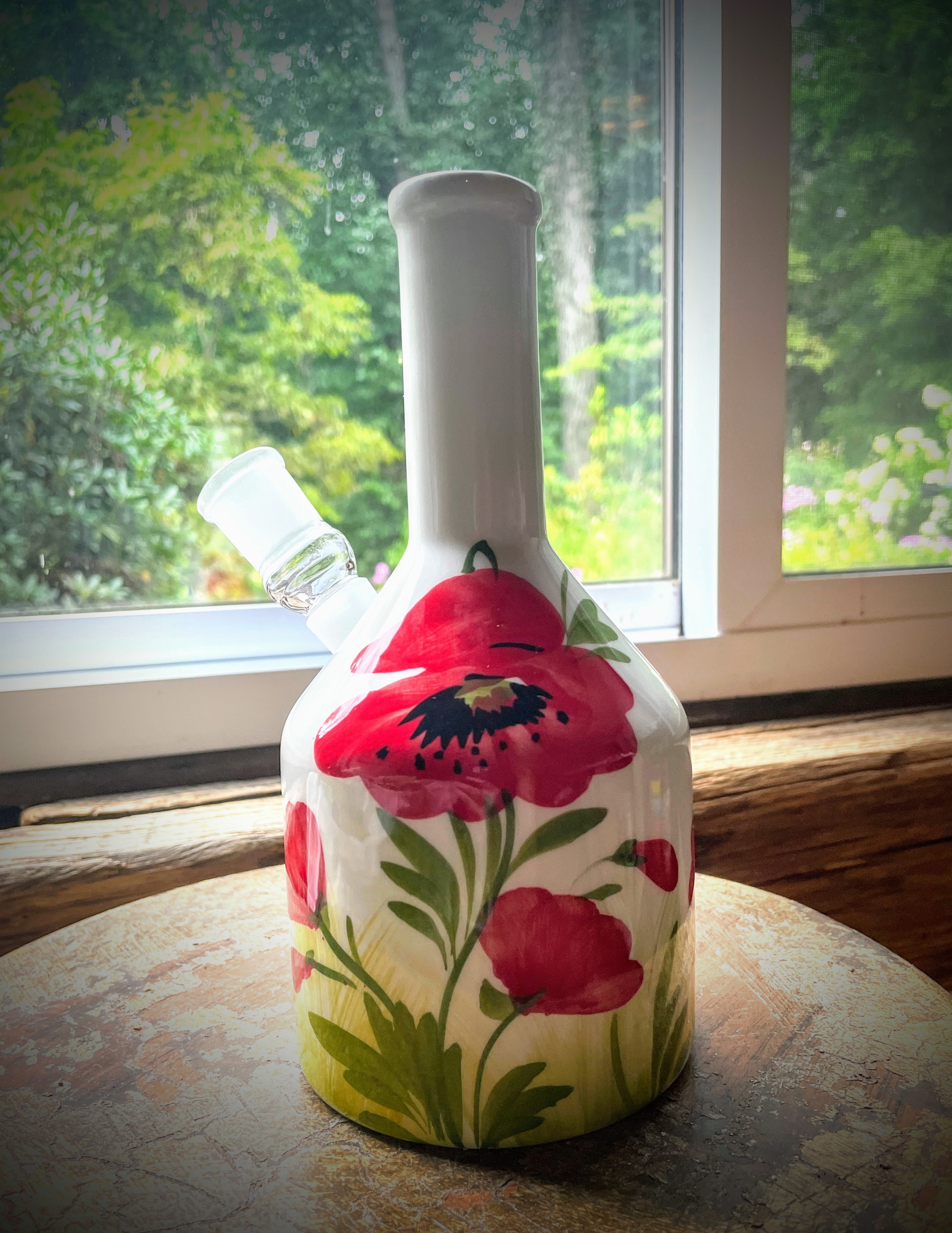 Poppy Water Pipe Stem Vase