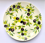 Load image into Gallery viewer, Olive Plates Hand-painted Made in Italy
